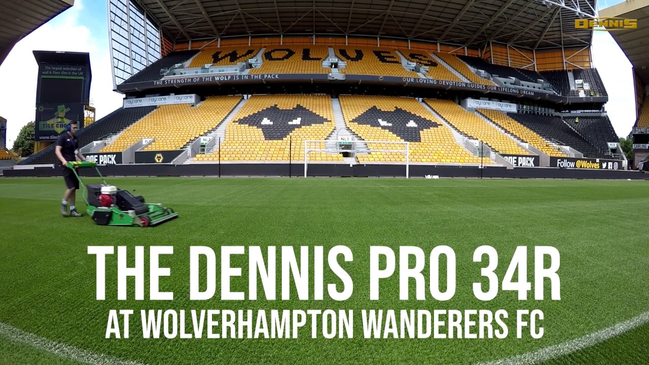Dennis PRO 34R at Wolverhampton Wanderers FC