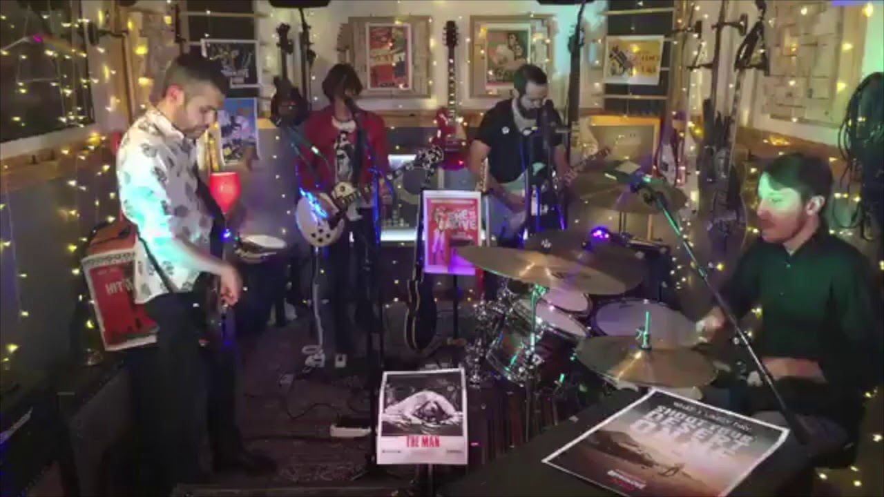 Retrolove live from the Red Zone: &ldquo;She's Alive!&rdquo;