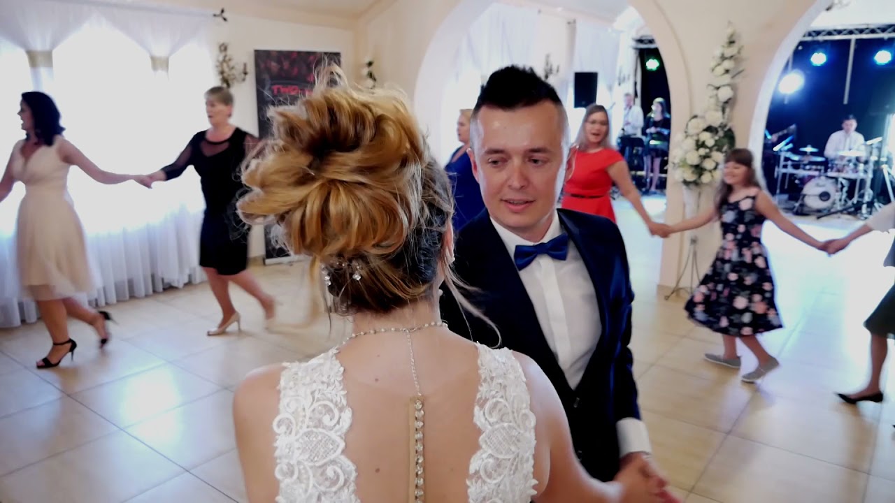 ZESP&Oacute;Ł TWO-WAY - JEDNA Z GWIAZD!!!   PIERWSZY TANIEC URSZULI & J&Oacute;ZEFA