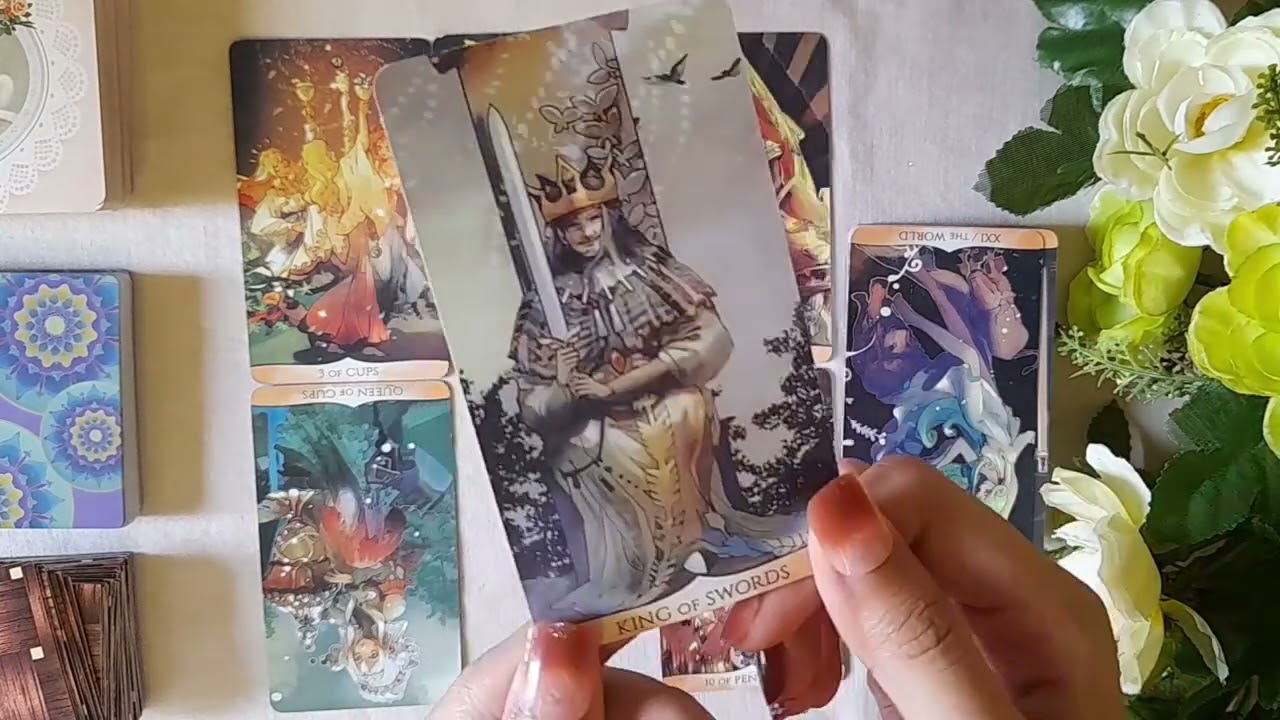 Jungkook has a message for everyone and his twinflame||bts predictions||tarot :)