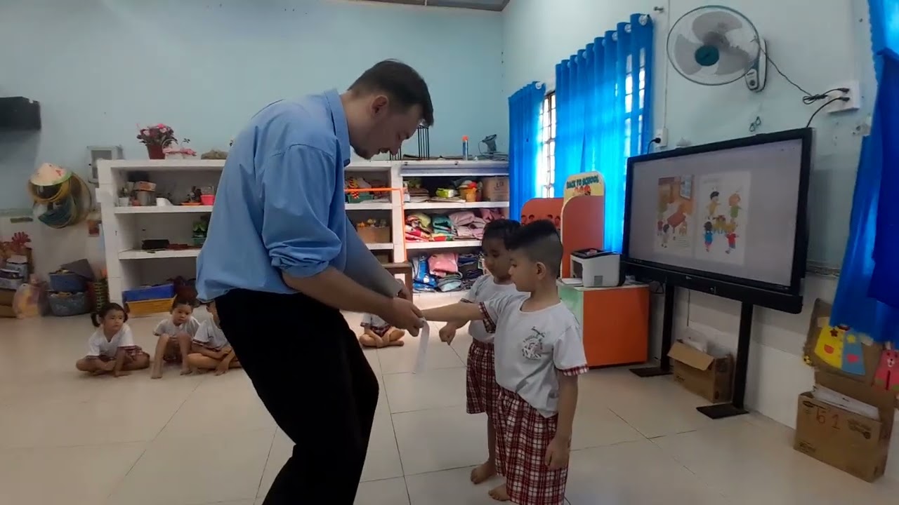 MN An Tây_Chồi 2_4/2 Mr Valerii
