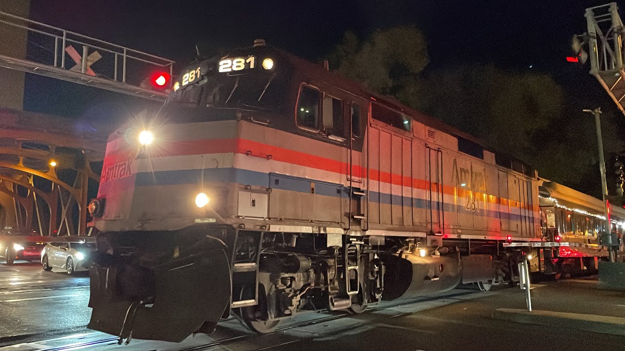 Amtrak F40PHR 281 leads Sacramento Southern Polar Express