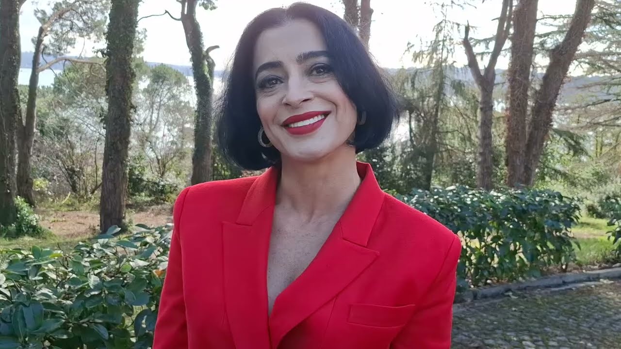 Çalı Kuşu'nun Munise'si Mine Çayıroğlu uzun süre sonra ekrana döndü !