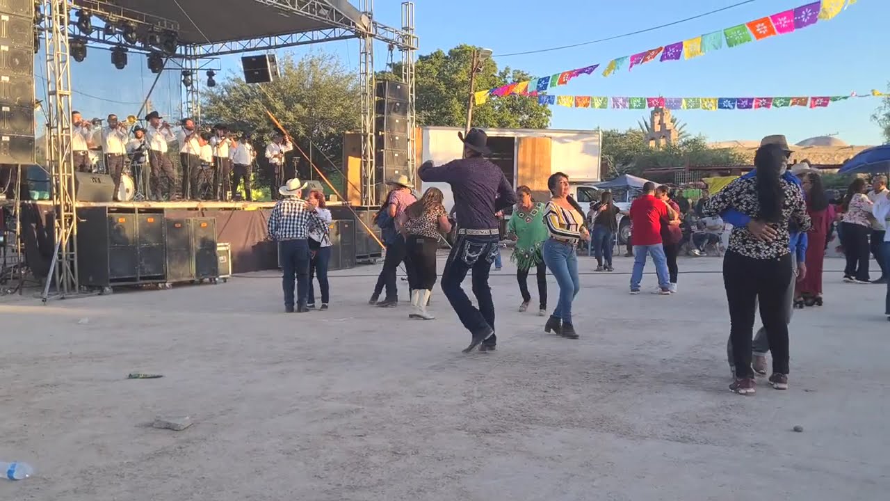 BAILE DE ANIVERSARIO EN EJIDO VICENTE GUERRERO, DE MATAMOROS COAHUILA.