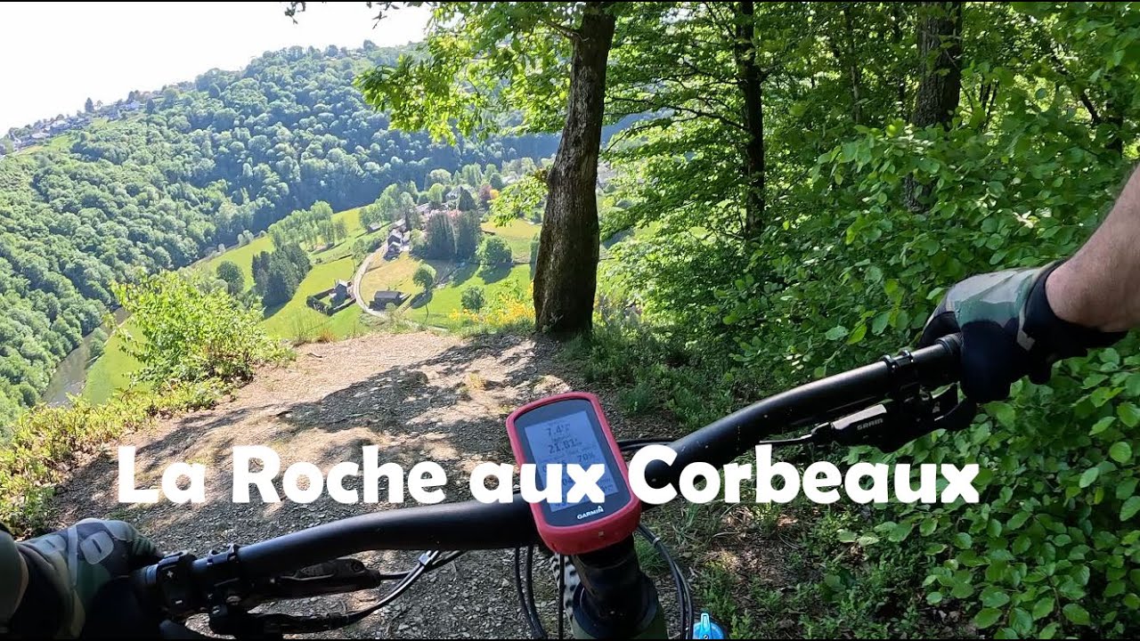 Rochehaut, la Roche aux Corbeaux et retour sur Floing