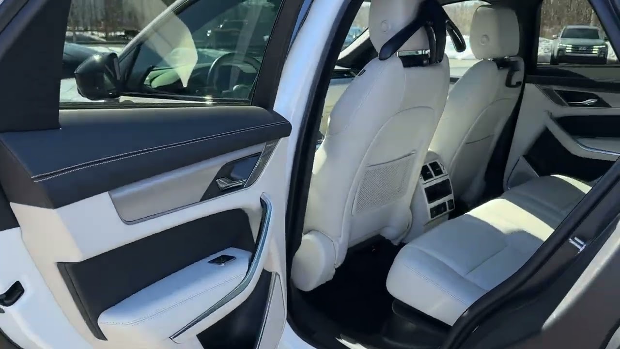 2025 Jaguar F-PACE P250 R-Dynamic S Wallingford, Meriden, North Haven, New Haven, Middletown CT