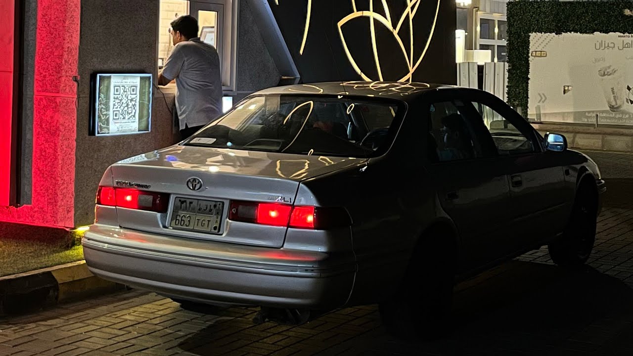 يوميات كامري 2000