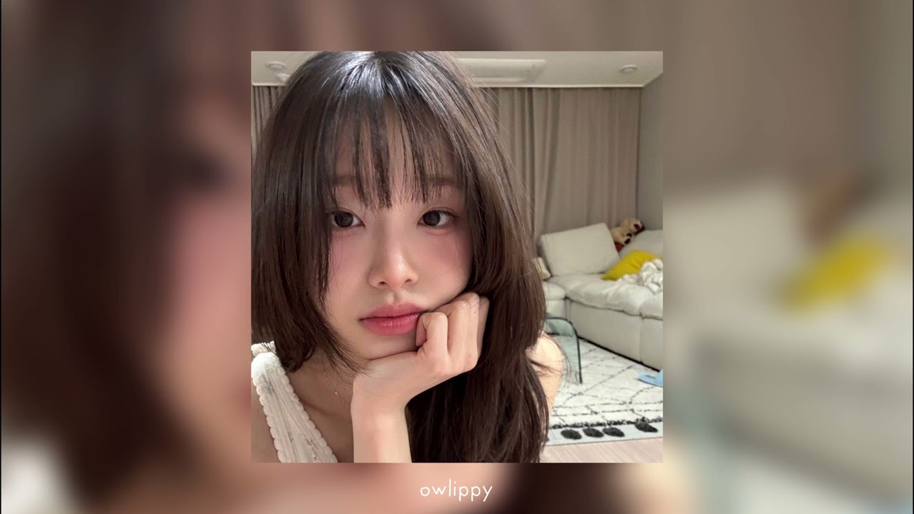 chuu - howl [ sped up ]