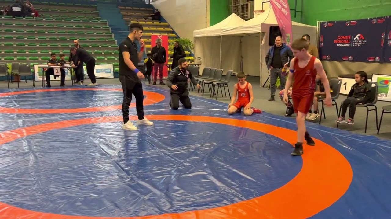 ARUTUNIAN ARUTUN U13 -45 KG TOURNOI DE SOTTEVILLE-LES-ROUEN DE LUTTE LIBRE 2 éme COMBAT 05/03/2023