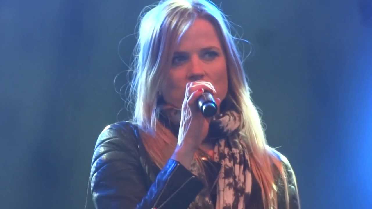 Ilse DeLange - Miracle (Live @ Bonte Wever in Assen, 27-06-2013)