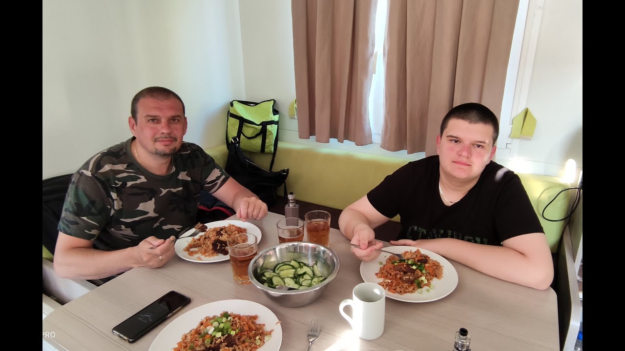Германия 🇩🇪 Отпуск в Чехии на озере Липно. 🥰 Готовлю Плов 🍚 Жарю рыбку 🐟 которую поймал Макс 😎