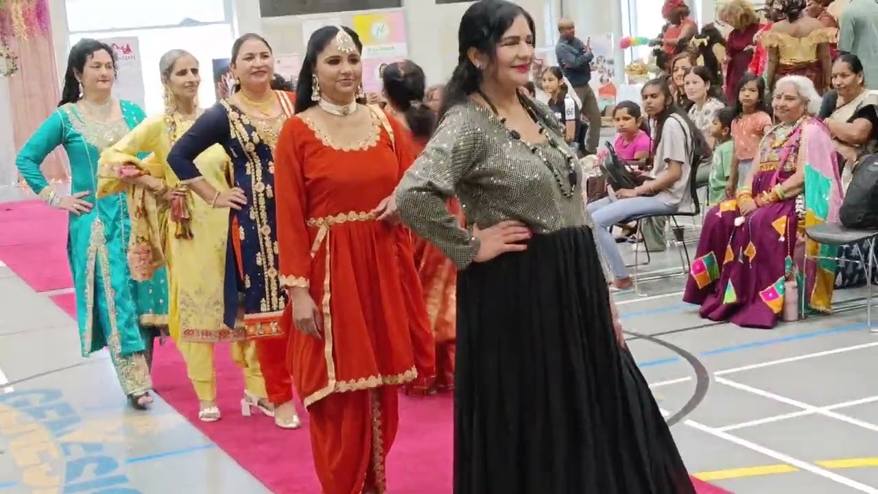 Fashion show of old kitchen ladies,not perfessionals 