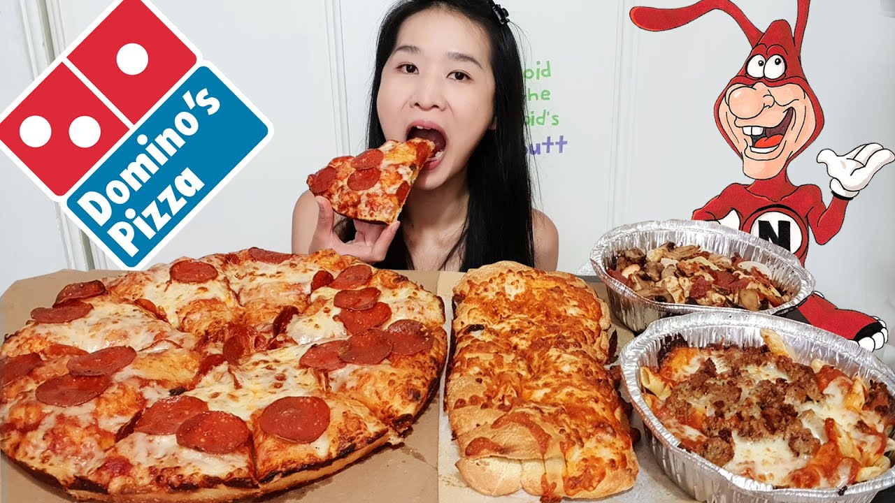 Eating Domino's Pizza In USA! Extra Cheesy Pepperoni Pizza, Cheesy Bread & Pasta - Mukbang Asmr