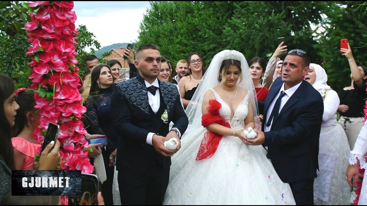 Emisioni Gjurmet Në Buzez të Opojës, dhe dasma tradicionale e familjes Hasani