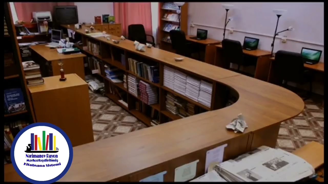 📚