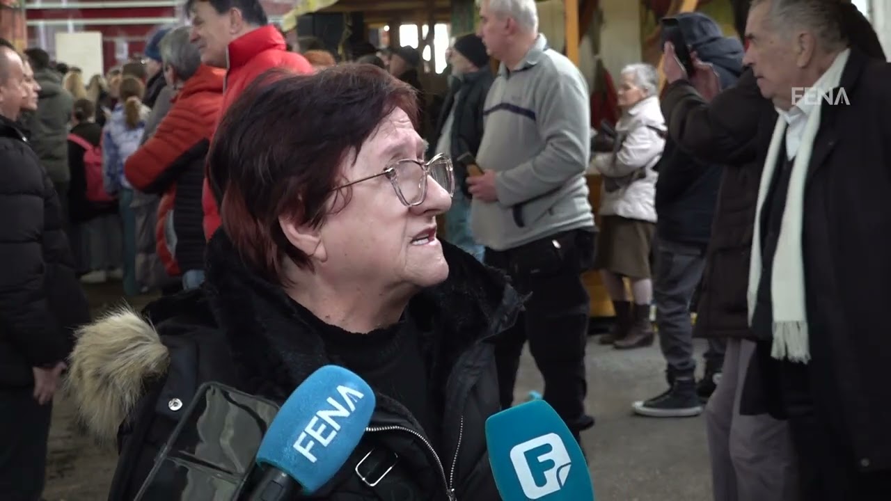 Markale 32 godine poslije: Sarajevo se s bolnim sjećanjem poklonilo žrtvama
