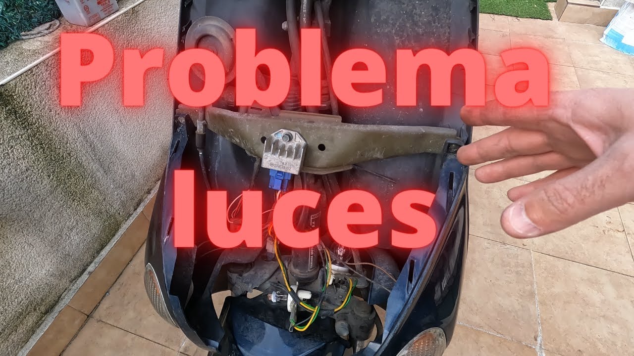 Yamaha NEOS 50 | Problema luces | Preparando para ITV