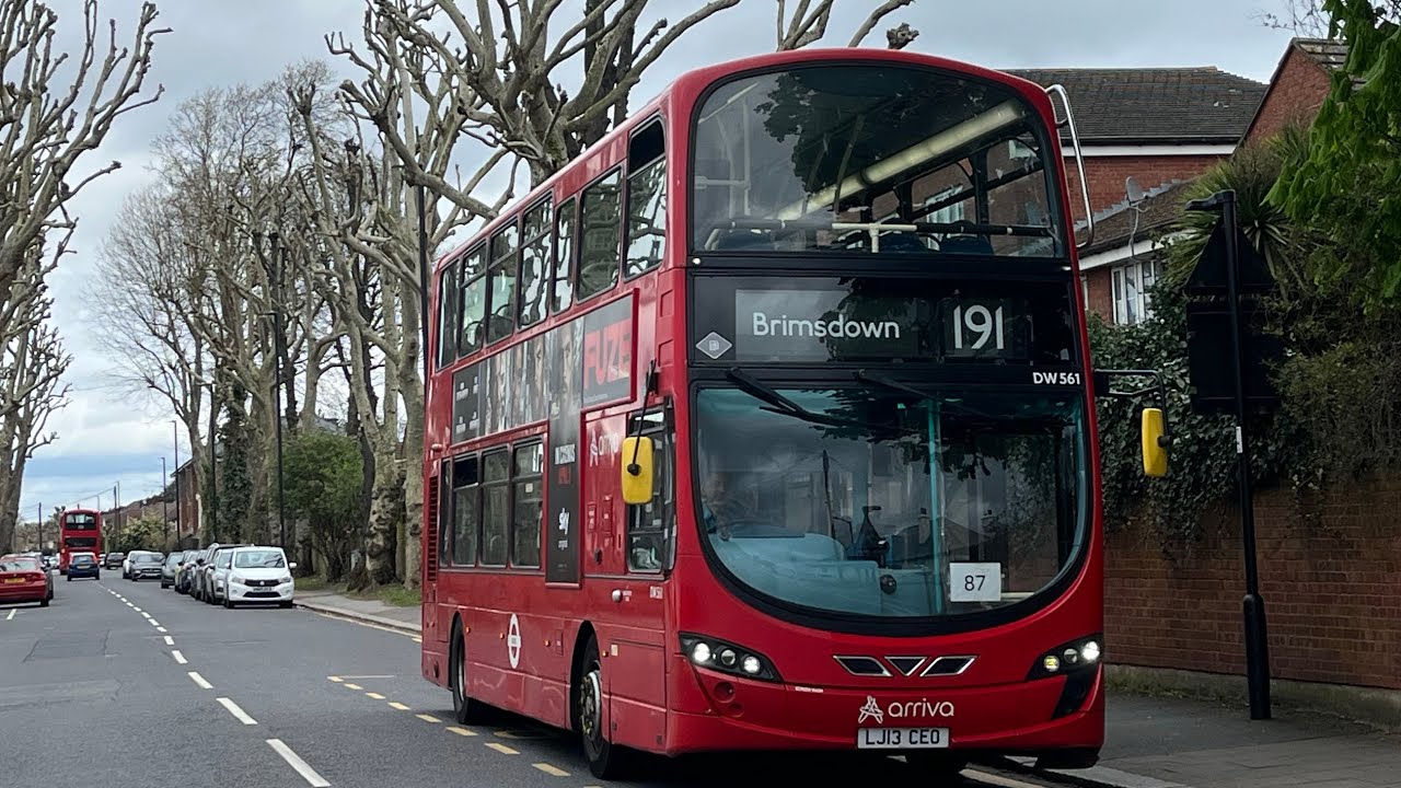 FRV. London Bus Route 191: Edmonton Green - Brimsdown DW524 (LJ13CDF) Wright Gemini 2 DB300