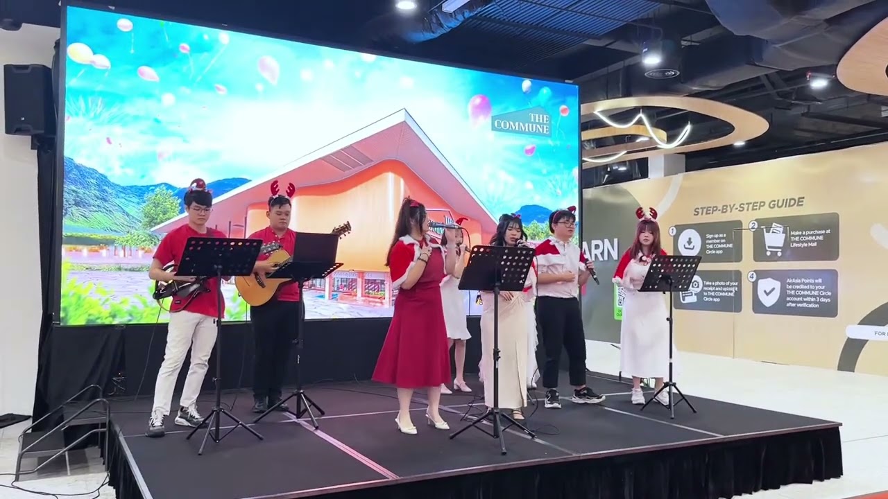 Castle Music Entertainment 24-12-2024 Christmas Choir