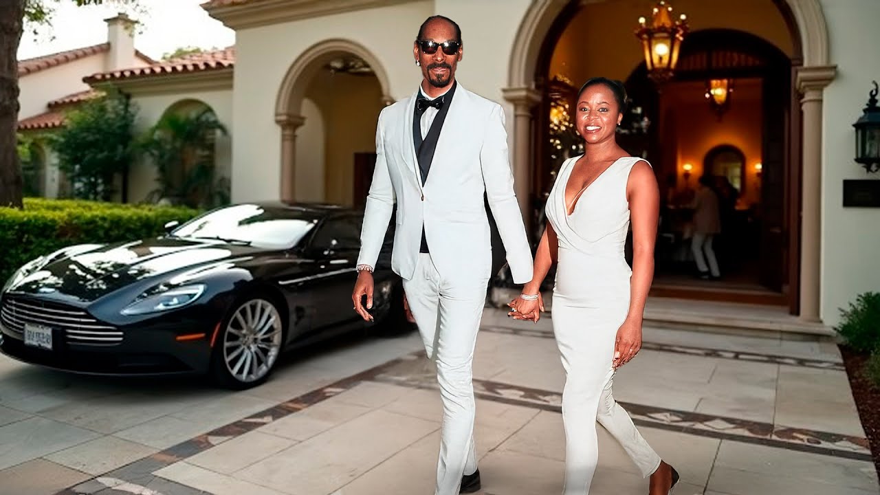 Exploring Snoop Dogg's Mansion, Net Worth, CLASSIC Cars, WIFE...