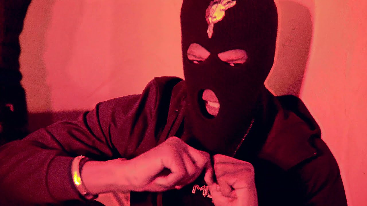 Mo Dollaz - BARBARIOUS (Official Video)