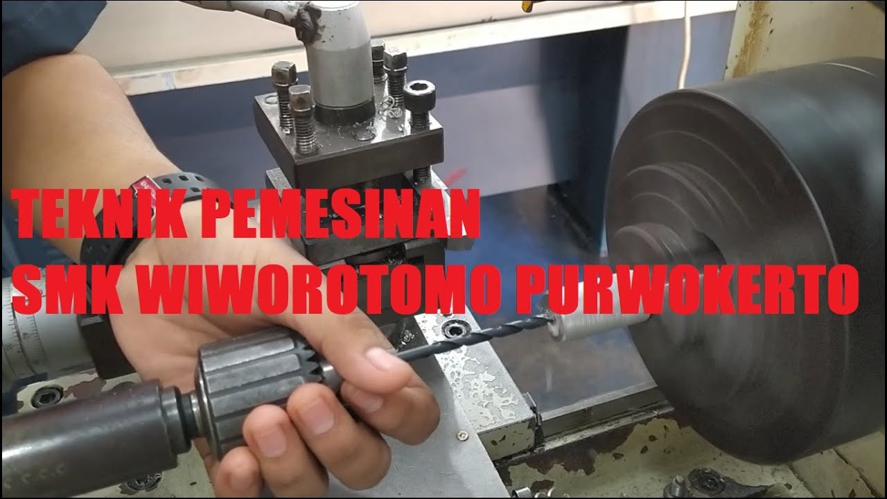SMK WIWOROTOMO PURWOKERTO : Profil Teknik Pemesinan