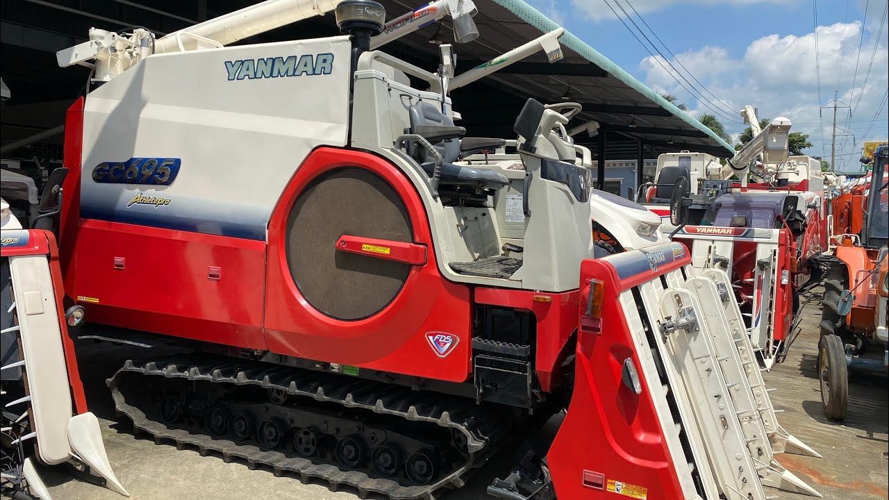 Máy gặt lúa Yanmar GC695 nhật bãi tại Thế Giới Máy Cày. 0903918541 A.Chính