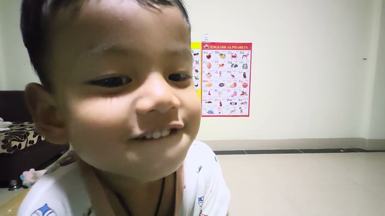 កូនសិស្សរៀនភាសាខ្មែរ