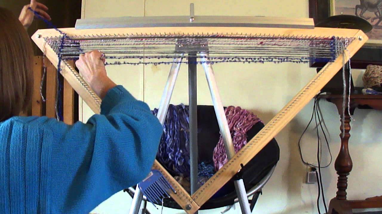 Continuous Strand Weaving On A Triangle Loom (part 2 of 3)