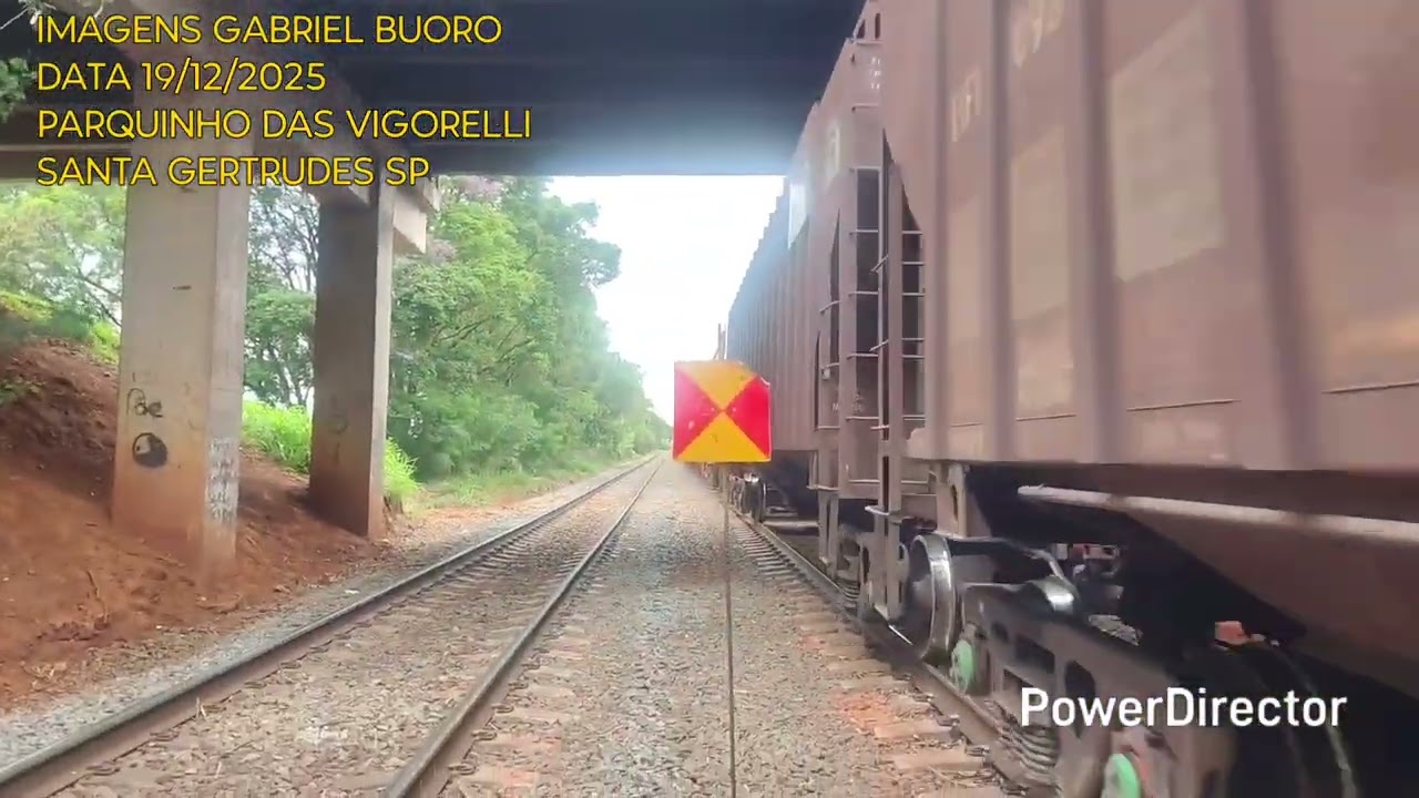 GE AC44i Rumo #683 Passando Carregado Em Santa Gertrudes SP 