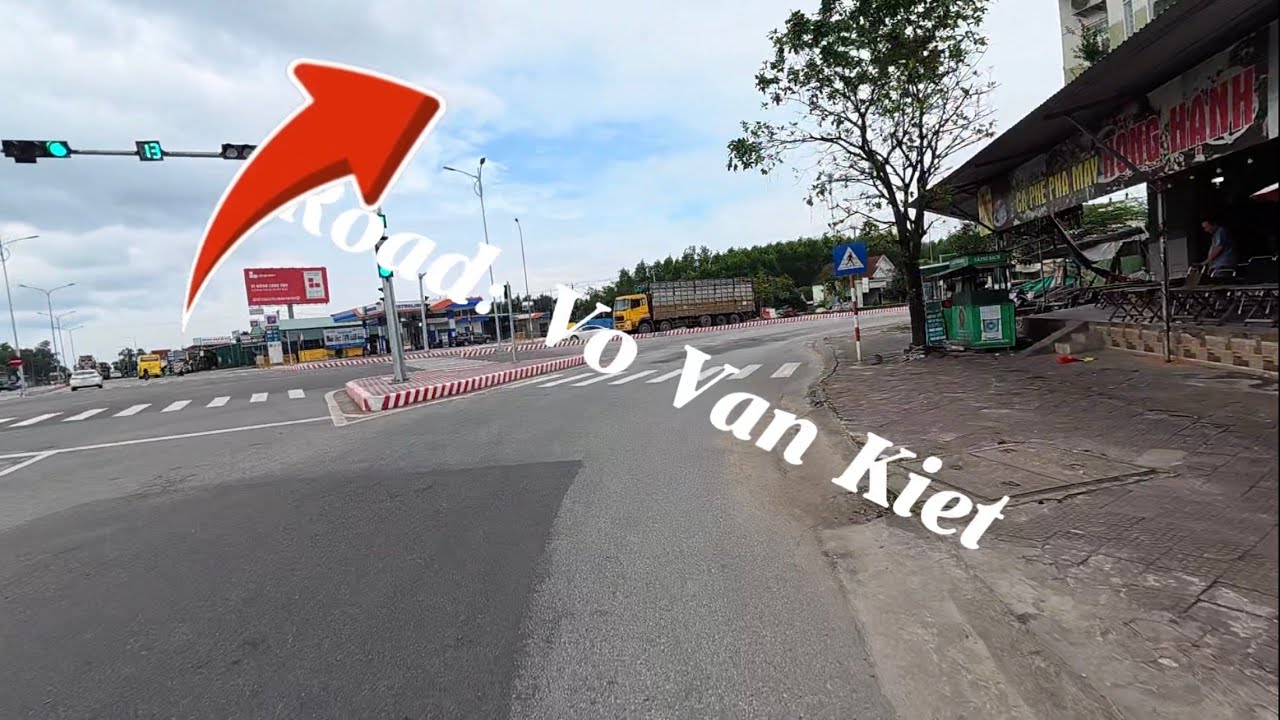 Daytime Motorbike Ride from Highway 1A to Vo Van Kiet Road | Dung Quat, Vietnam (8 Minutes)