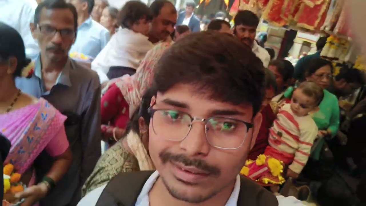 #minivlog #5thday #bestdayever #mumbadevi #mandir #chatrapatishivajimaharaj #Mumbai#aamchimumbai....