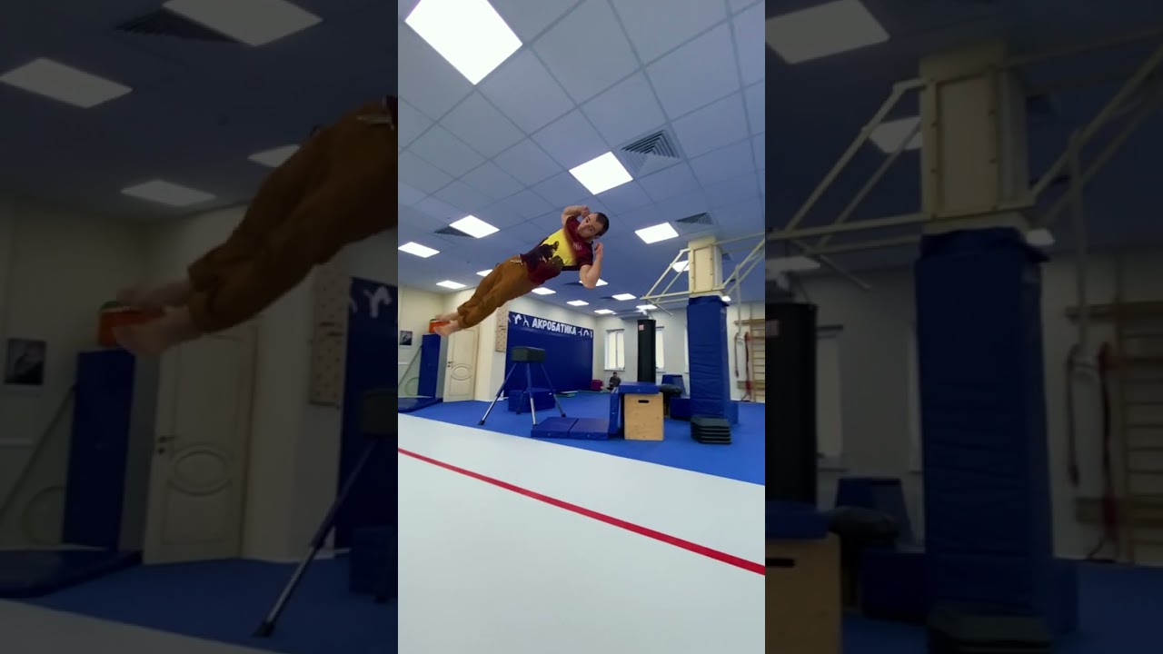 💪😁 #fly #acrobatics #gymnastics #parkour #flip #sideflip #frontflip #backflip #gym #sport