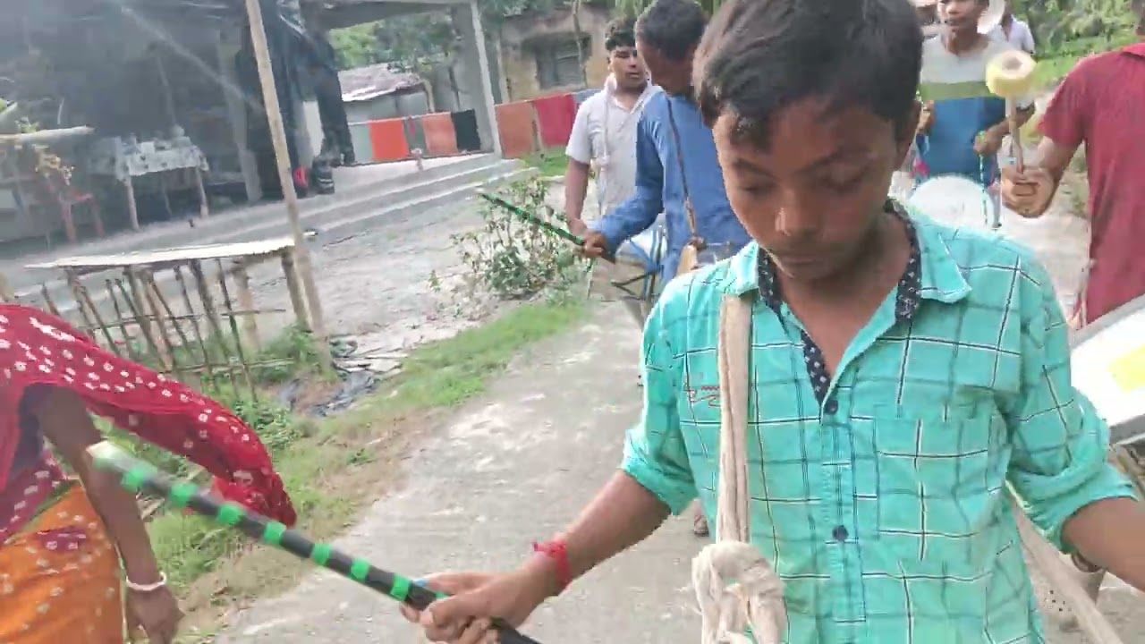 উত্তরবঙ্গ বাজানা টা কেমন হয়েছে সবাই বলবে  Mom. 8670563329