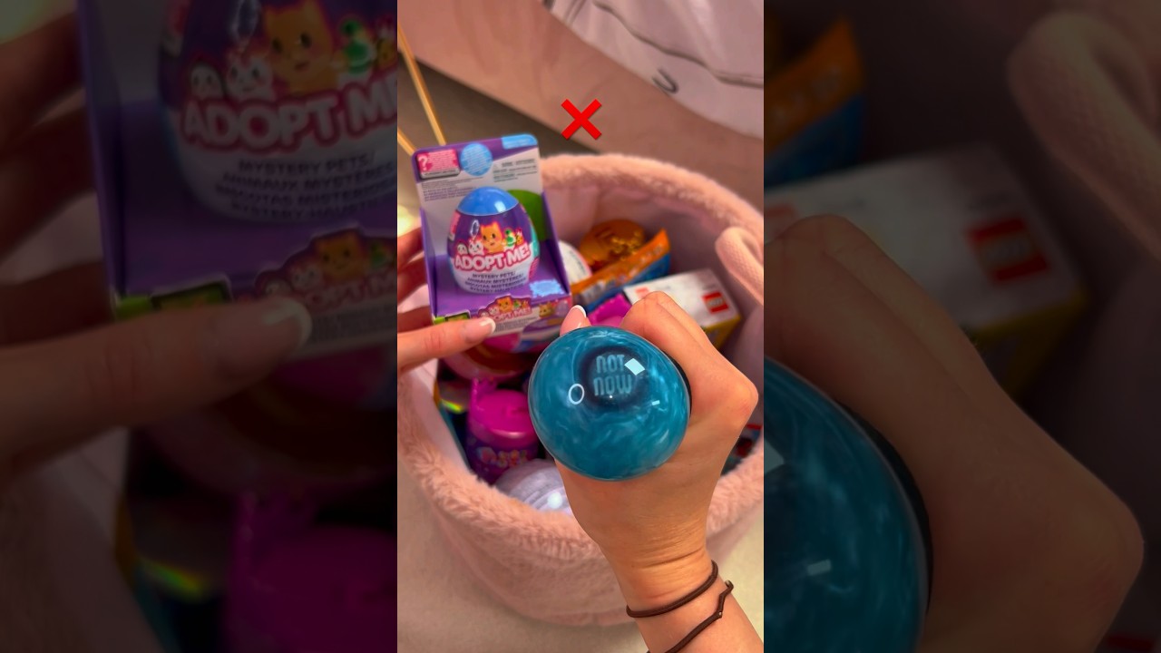 [ASMR] LETTING A *FORTUNE TELLER* FIDGET BALL CHOOSE WHICH MYSTERY TOY TO UNBOX!!😱🔮✨ #Shorts
