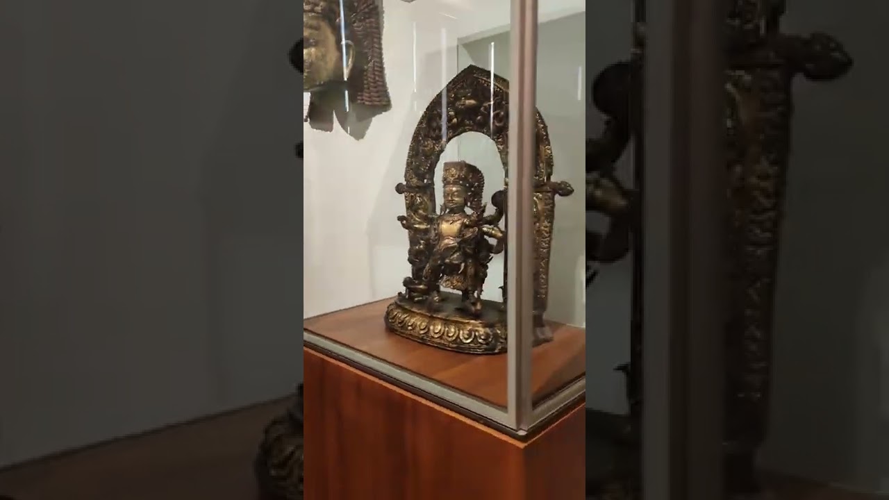 Mus&eacute;e Guimet / Guimet Museum | Arts Asiatiques/ Asian Arts |  Ao&ucirc;t / August 2022 #405(5)
