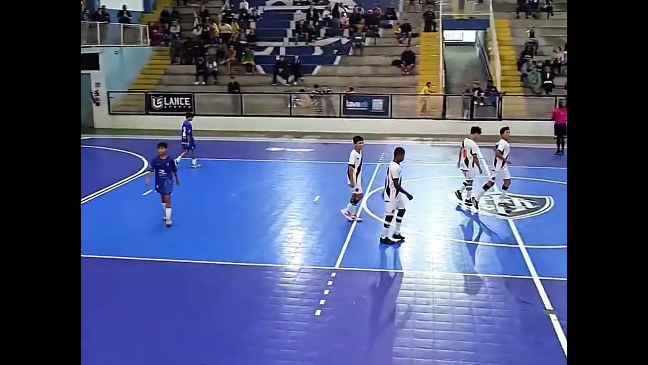 Futebol de Base - FutSal - Jogadinha de gol #vascobase #futsal #futeboldebase