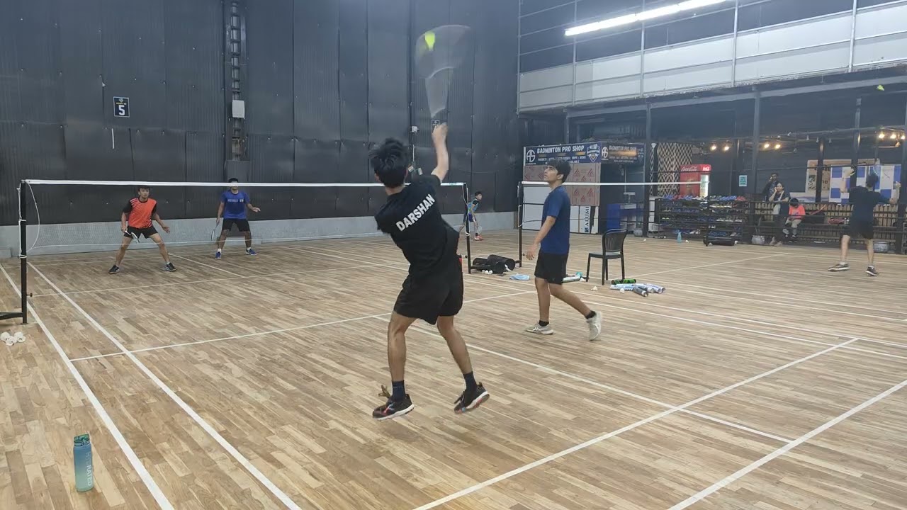 Doubles badminton match 🏸🏸
