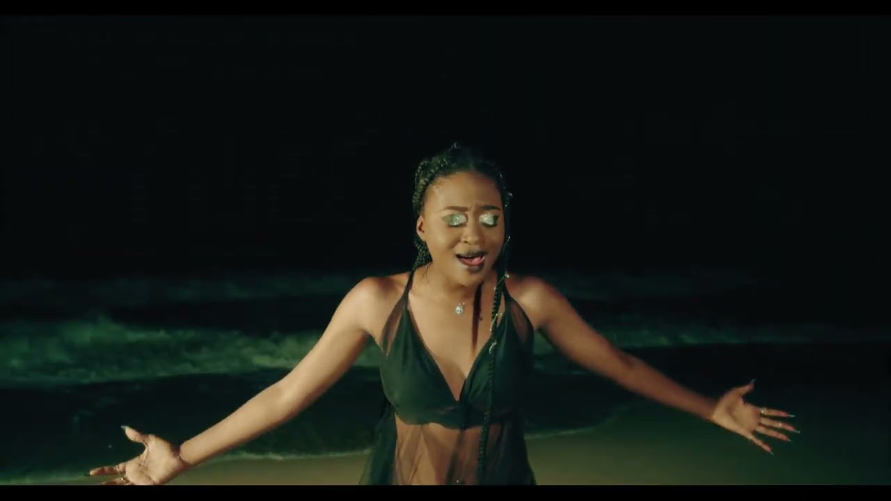 Yadah Angel - A Paisana (Video Oficial)