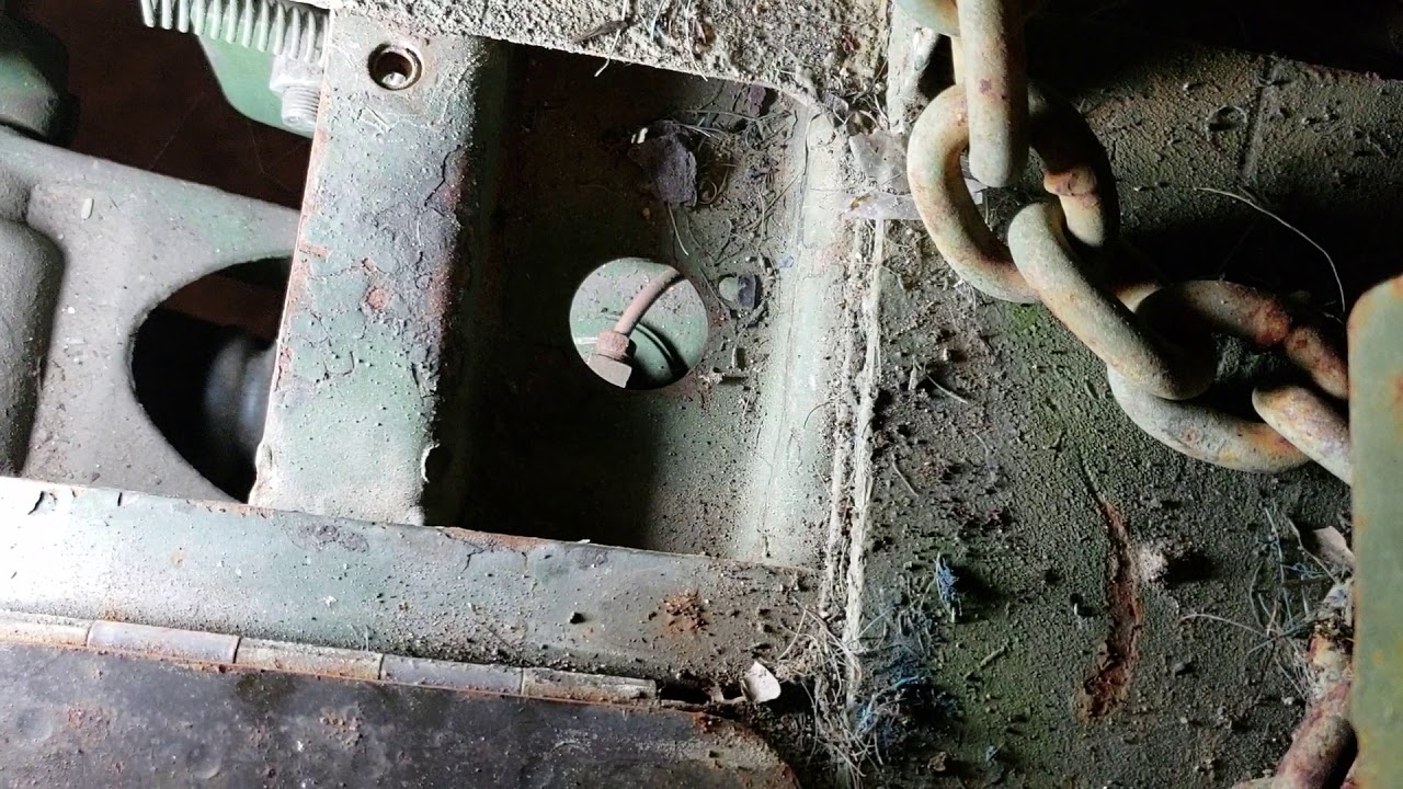 How to power bleed single circuit brakes on an M35A2 deuce and a half