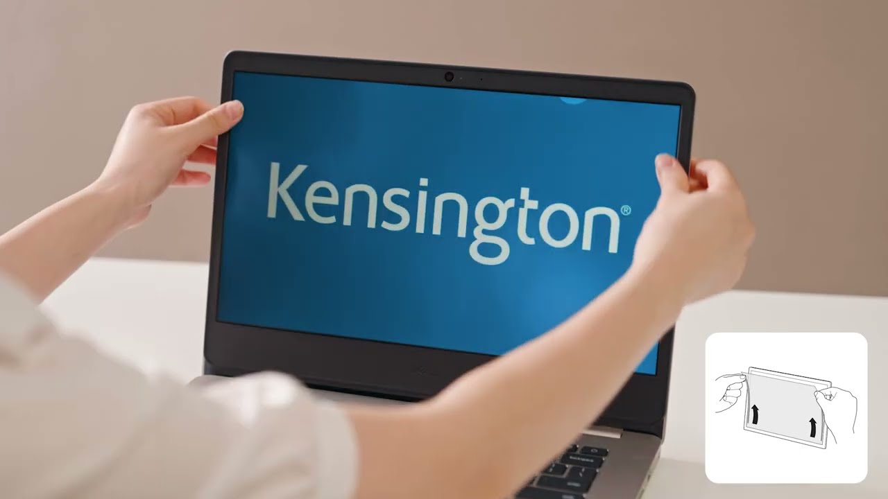 Direct Attach Privacy Screen for Laptop Installation
