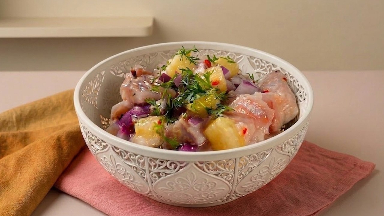 Como fazer um CEVICHE FÁCIL de Peixe Branco com Abacaxi