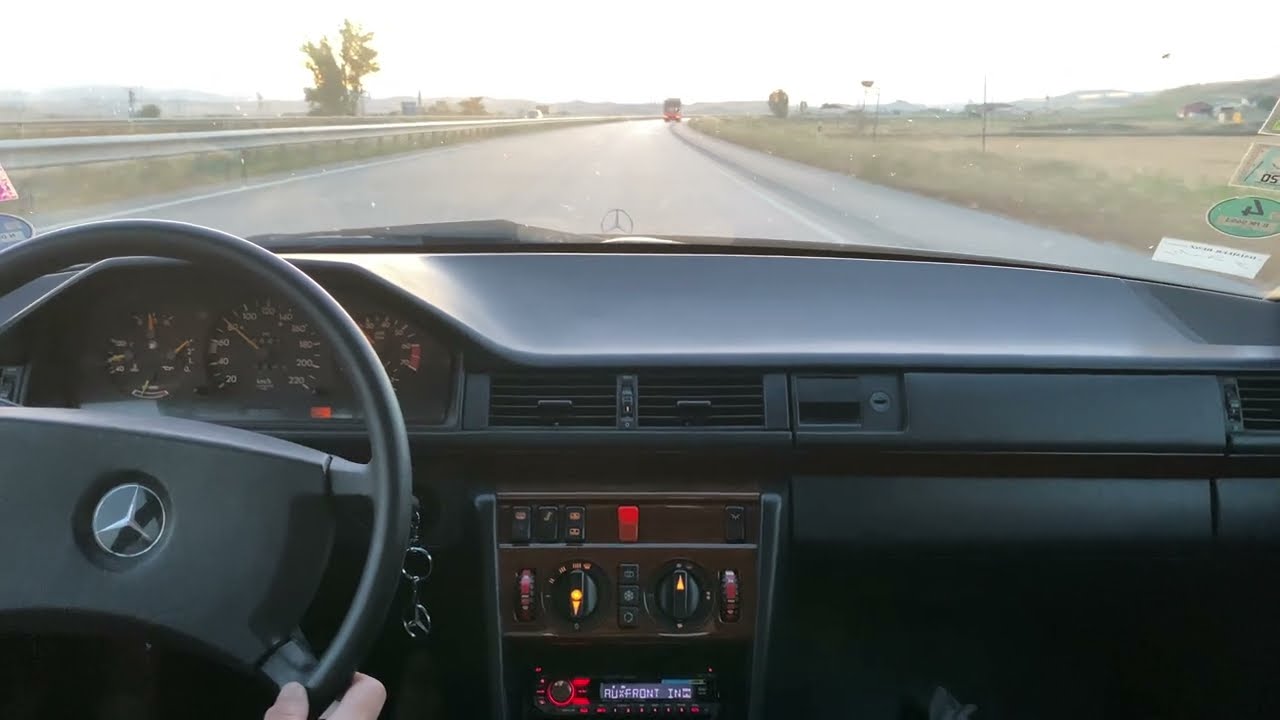 W124 Mercedes Benz Resital “ Güllü Değmezmiş Sana”