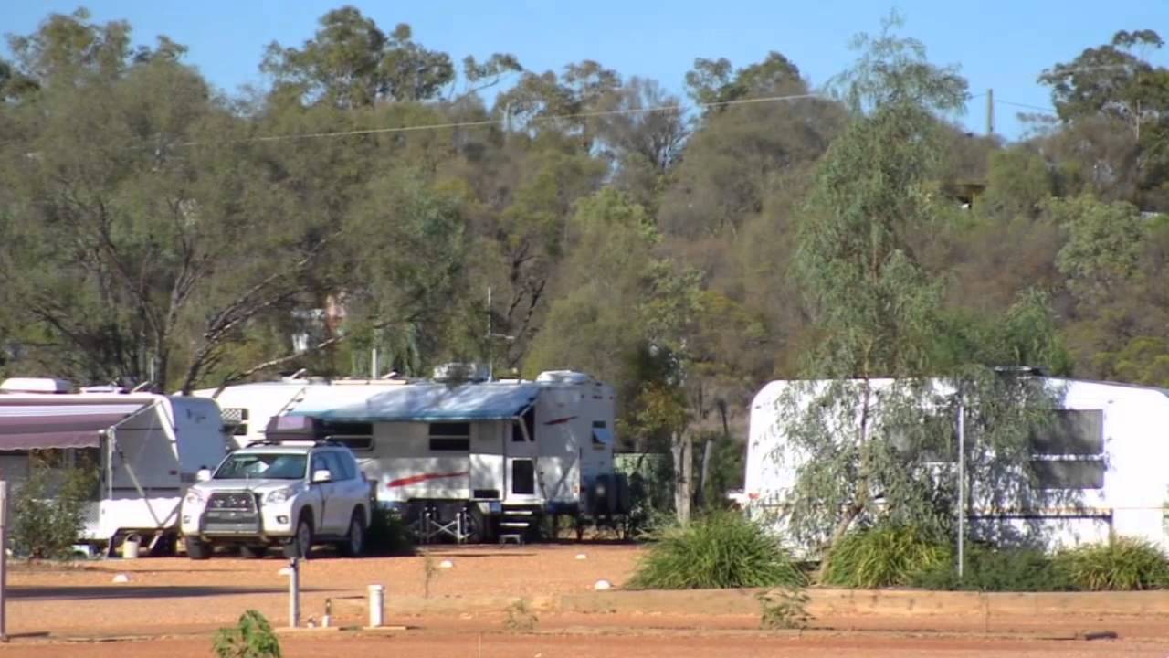 Lightning Ridge and Opal Caravan Park - Discover Downunder - Episode 4, Part 1