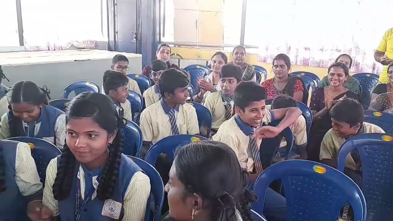 Seminar Programme by SVK 8th Std Students Subject: Kannada #srivanithavidyakendra #school #seminar 