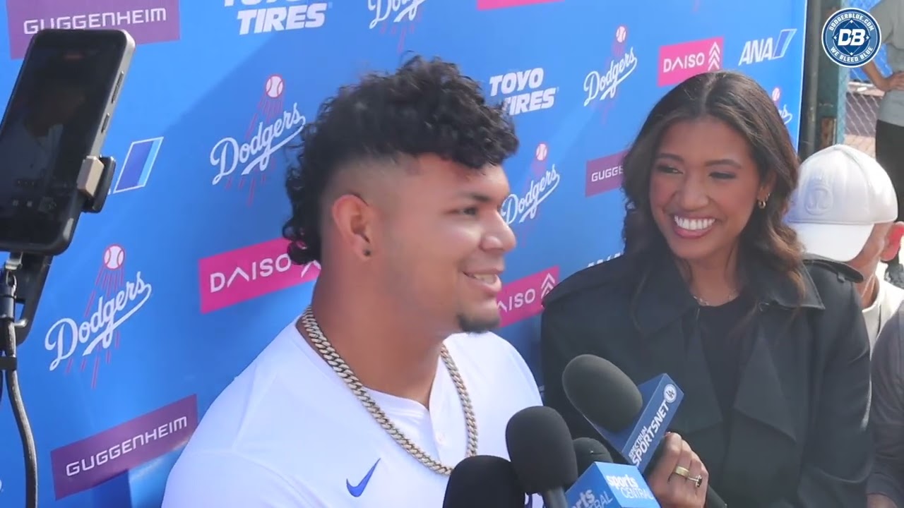 2026 DodgersFest: Brusdar Graterol reacts to Edwin Díaz signing, shoulder recovery
