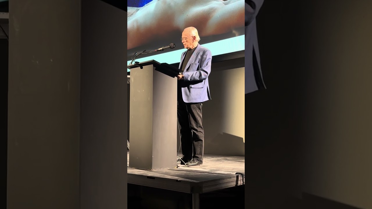 Nicholas King | Fe/Male and They/Them: A Visualization I  PechaKucha VOL. 24 STRANGE