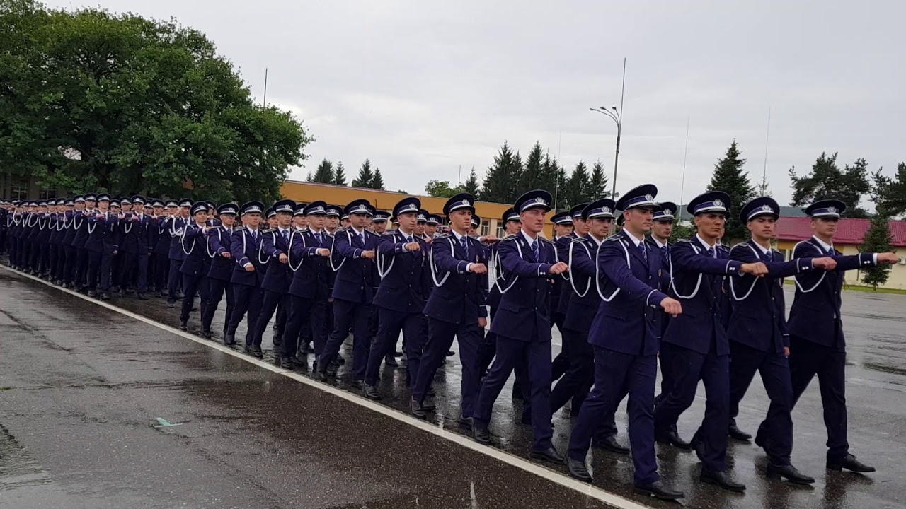 Campinatv.ro - Defilare promoția iulie 2018 Școala de Poliție Câmpina