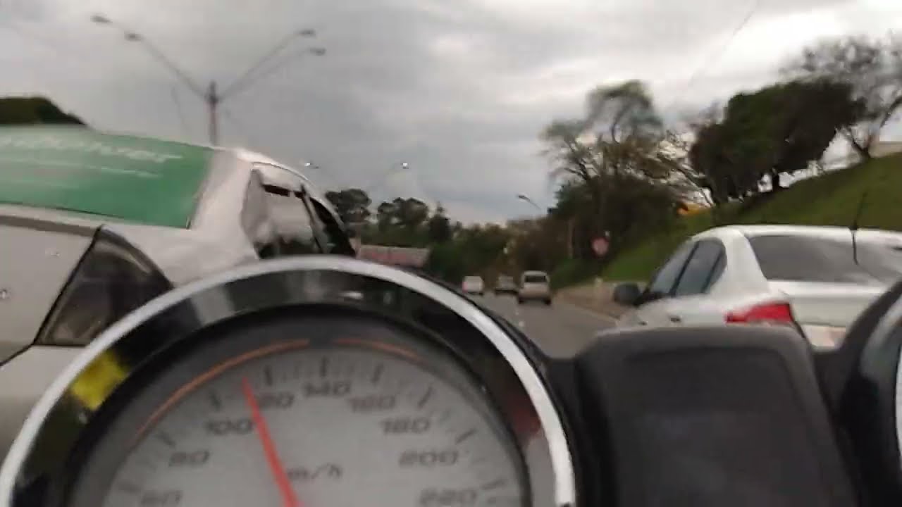Gravar v&iacute;deo do celular no guid&atilde;o fica bom? #hornet