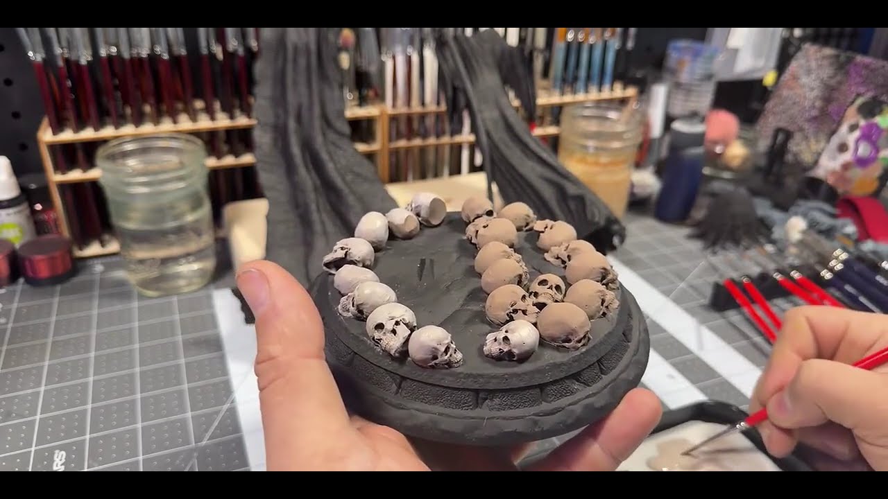 Painting Skulls using Pro Acryl paints by Monument Hobbies